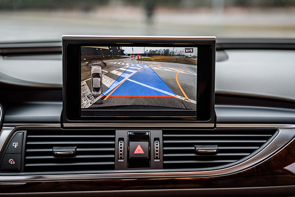 What Are the Benefits of a Backup Camera? | Fox Run Auto